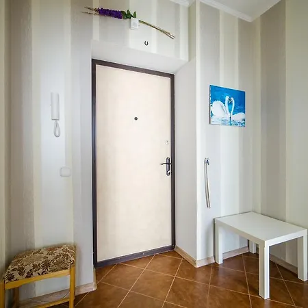 Апартаменти Roomer 9 *